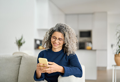 woman researching the best places to live in Minnesota