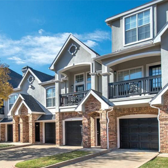 Versailles Villas, Irving, TX